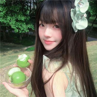 夏天19岁的肖像